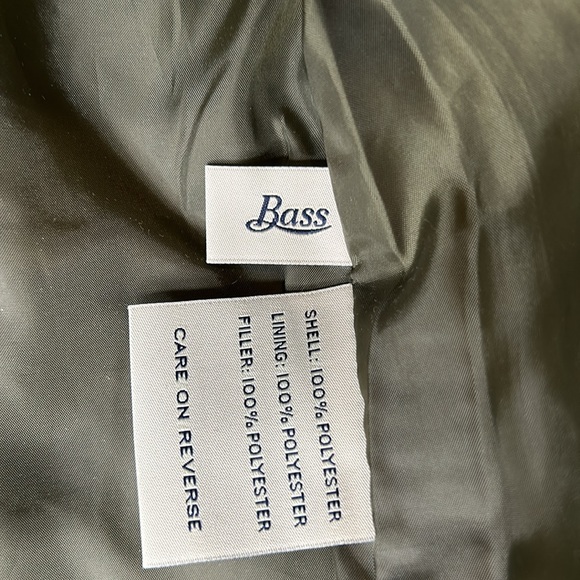 Quilted Vest size Medium - Picture 5 of 6